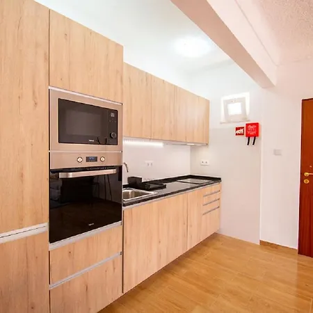 Ruca - Centrally & Modernized