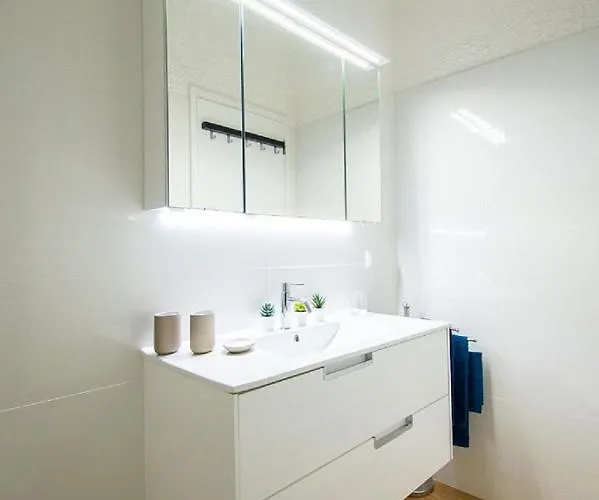 Ruca - Centrally & Modernized Apartament *