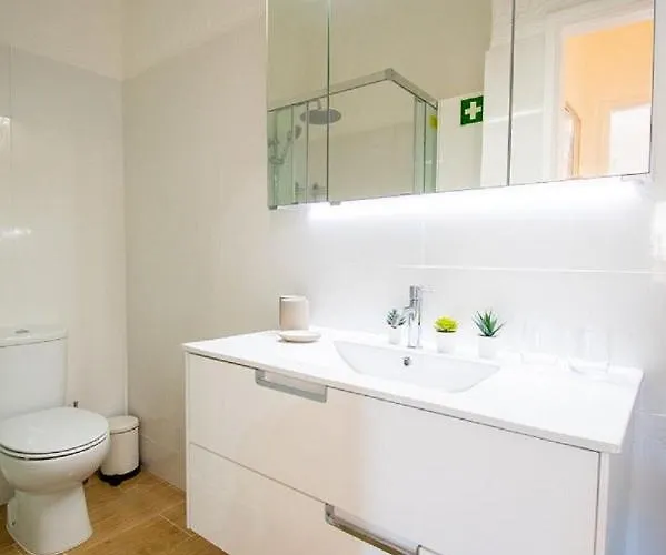 Ruca - Centrally & Modernized Carvoeiro (Lagoa)