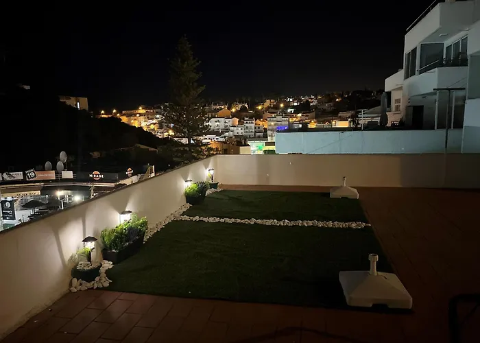 Ruca - Centrally & Modernized *