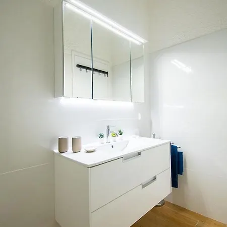 Ruca - Centrally & Modernized Apartment *
