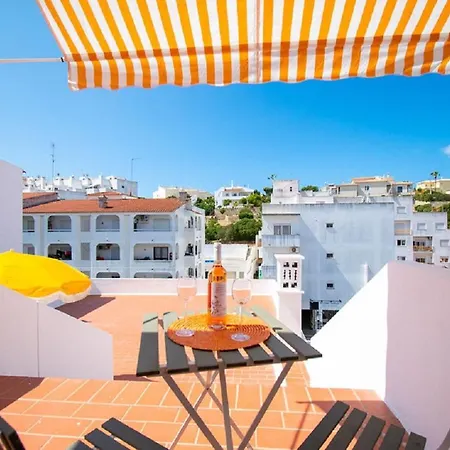 Ruca - Centrally & Modernized *